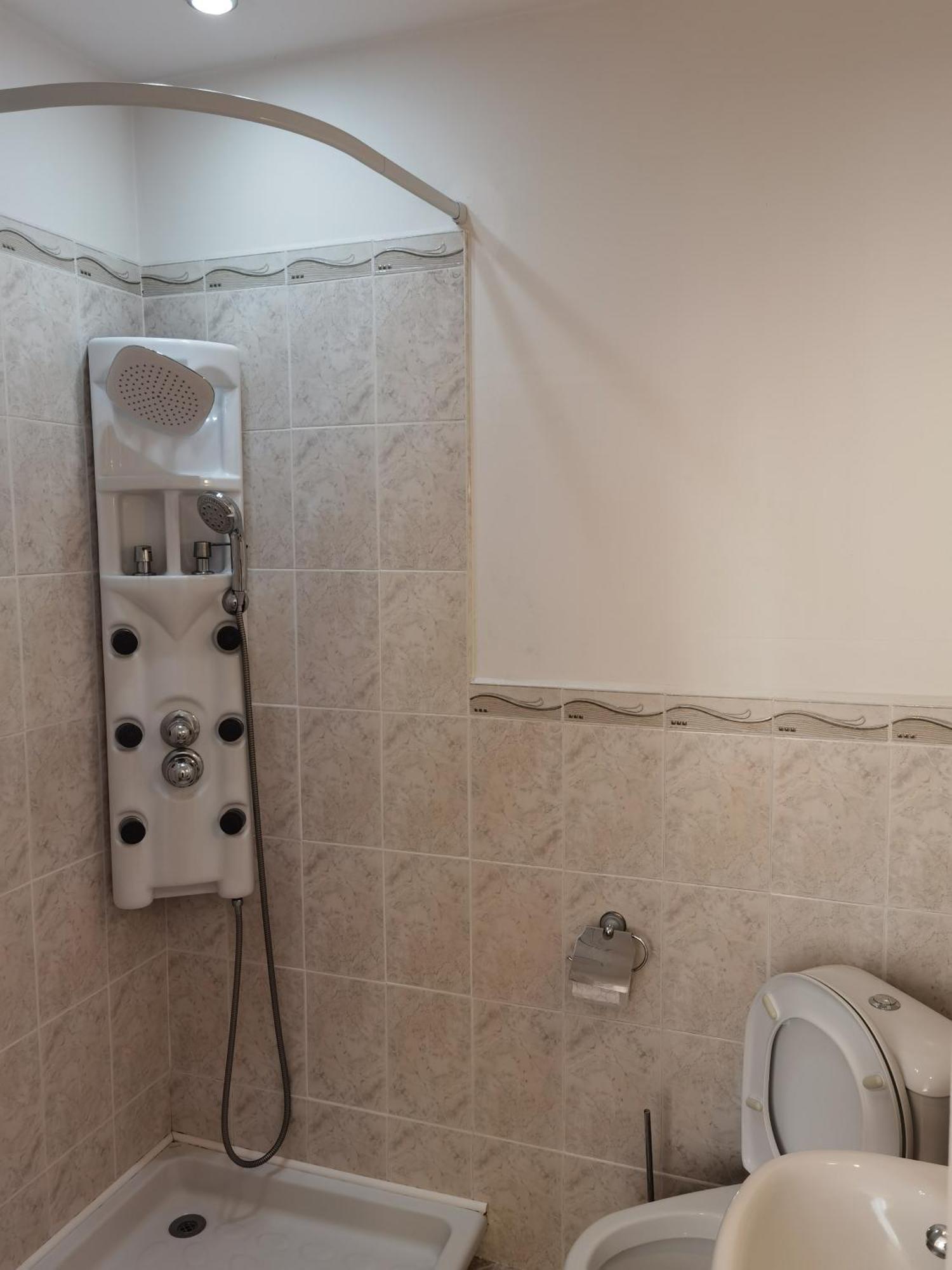 Mira Guest House Dobrinisjte Rom bilde